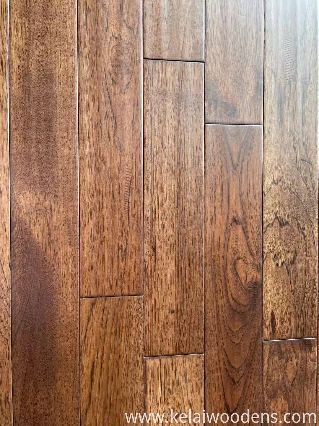 Hickory hardwood flooring / solid wooden floor